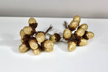 Load image into Gallery viewer, Gold Acorn Christmas Picks
