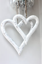 Load image into Gallery viewer, White Mango Wood Heart Set
