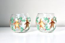 Load image into Gallery viewer, Gingerbread Men Glass Candle Holder
