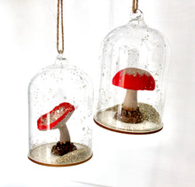 Load image into Gallery viewer, Glitter Toadstool in Glass Dome
