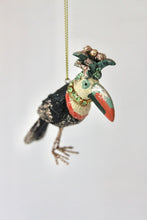 Load image into Gallery viewer, Toucan with Crown of Leaves
