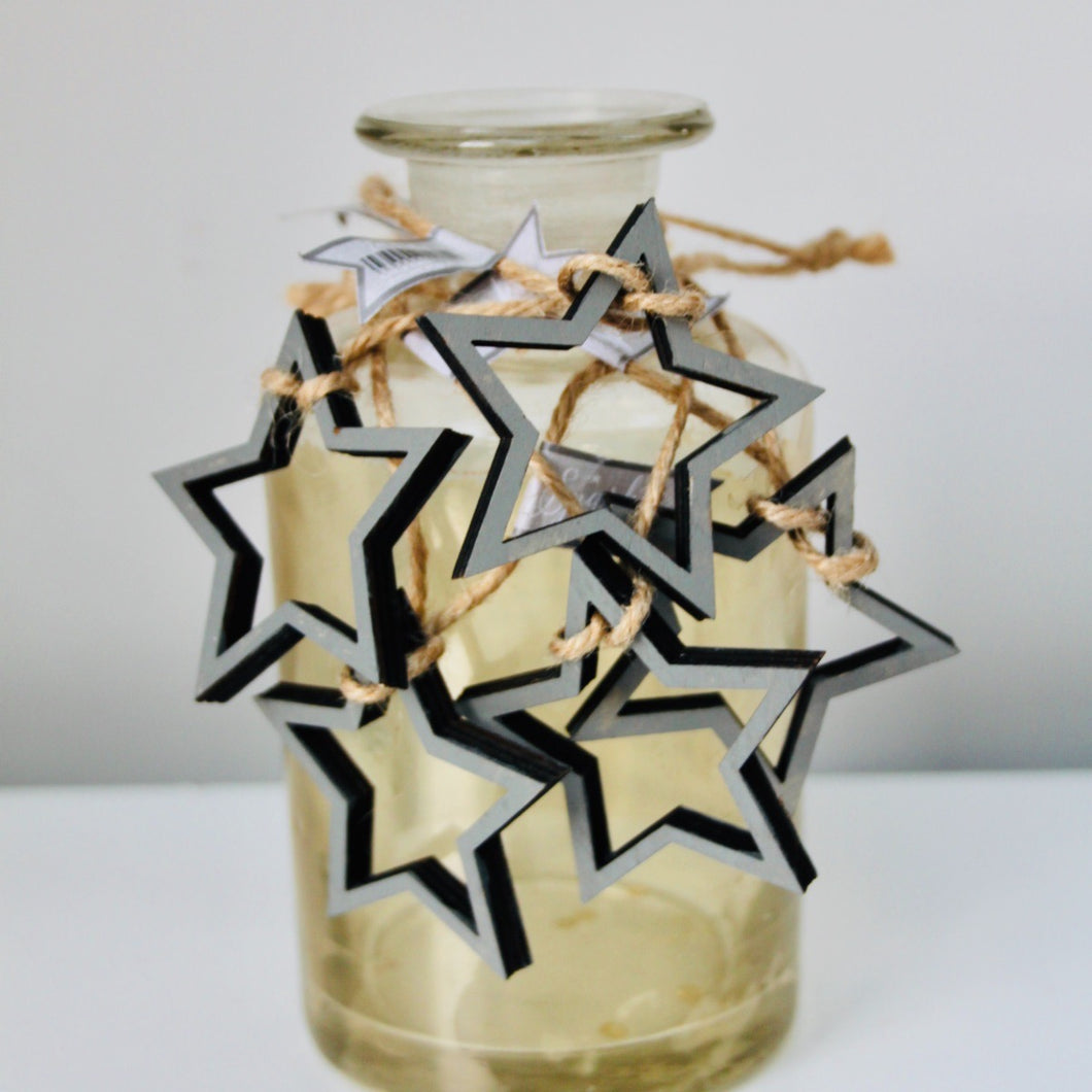 Distressed Miniature Wooden Stars