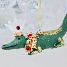 Load image into Gallery viewer, Crocodile with Crown Decoration
