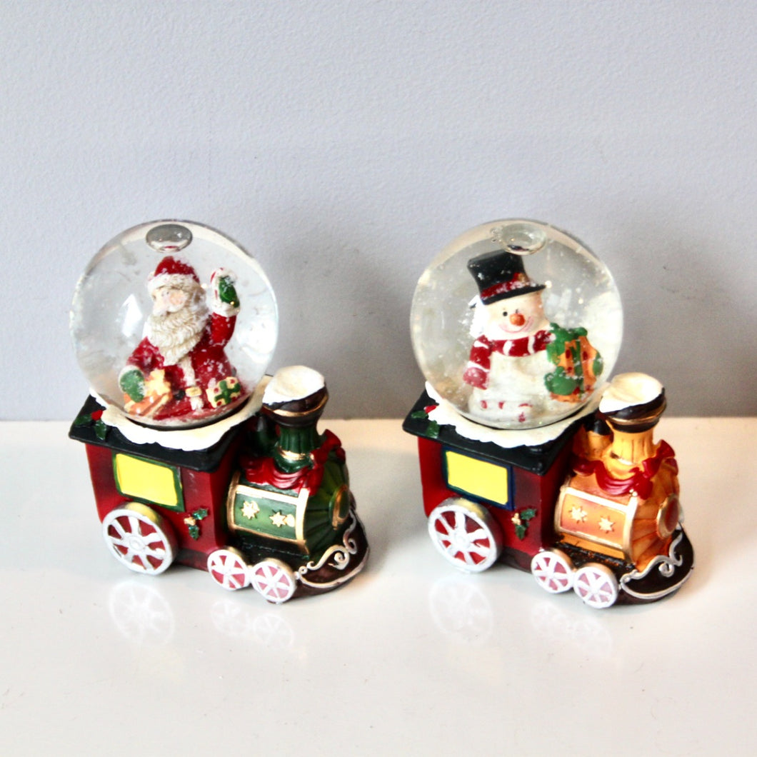 Steam Train Mini Christmas Snow Dome