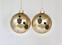 Load image into Gallery viewer, Bumble Bee Matt Gold Bauble
