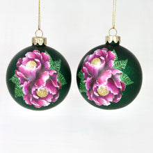 Load image into Gallery viewer, Antique Style Green Baubles with Purple Flowers
