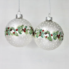 Load image into Gallery viewer, Matt Silver/White Glass Bauble with Berry Band

