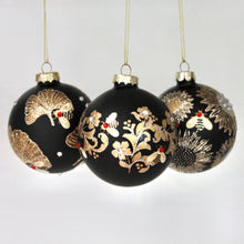 Load image into Gallery viewer, Set of Matt Glass Bauble with Gold Leaves and Bees
