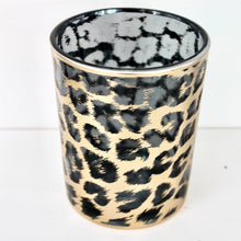 Load image into Gallery viewer, Leopard Print Glass Night Light
