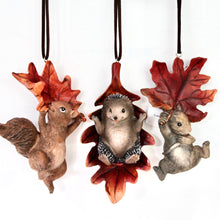Load image into Gallery viewer, Woodland Animals on Leaves
