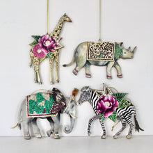 Load image into Gallery viewer, Tropic Fantasy Wooden Animal Set
